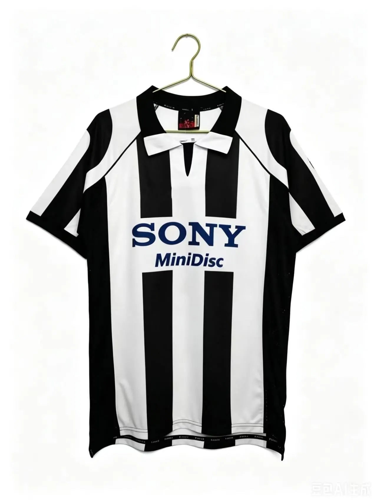 Juventus 1997-1998 Season Home Retro Soccer Jersey