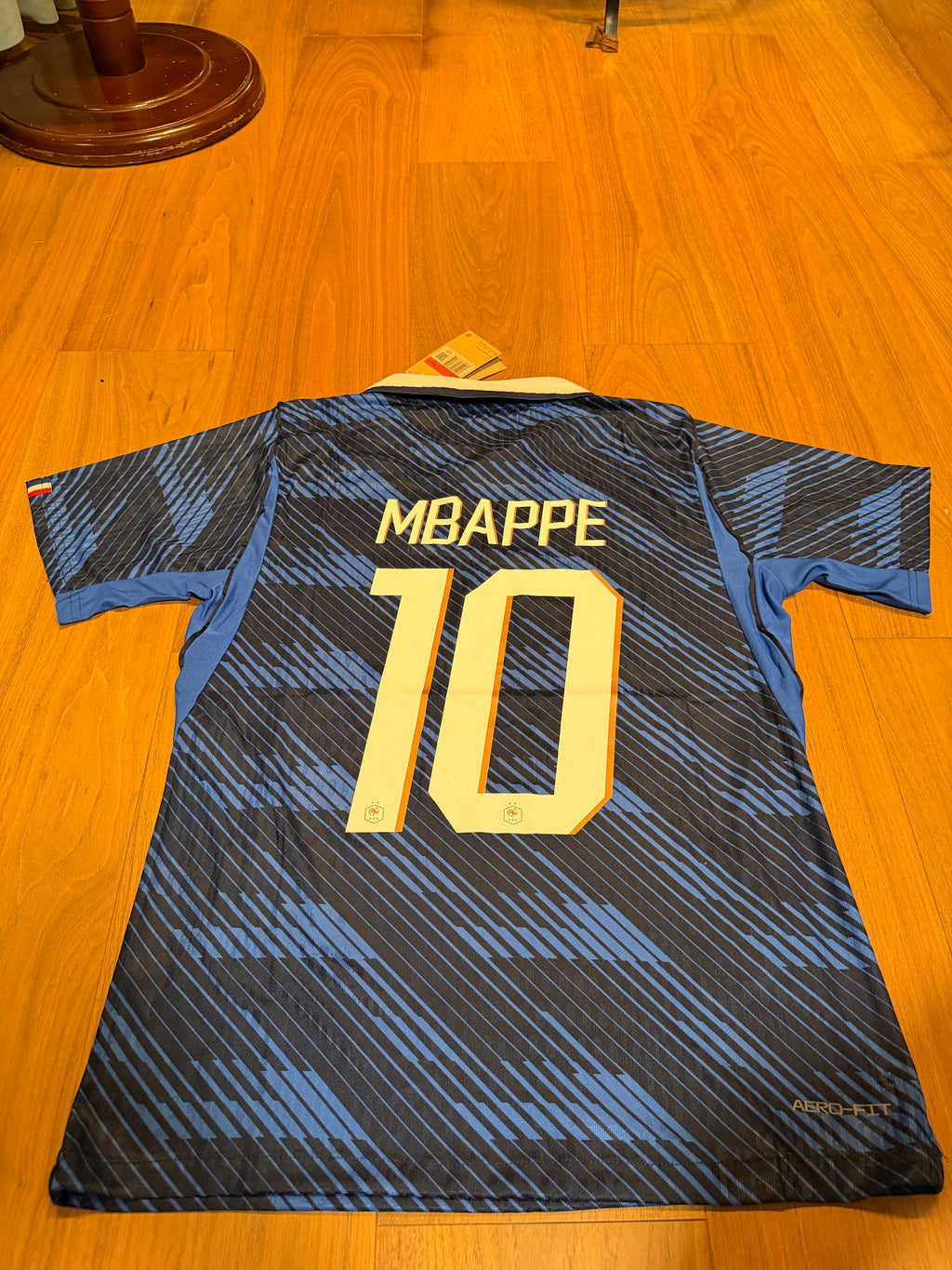 France's home football jersey for the 2026 World Cup（Comes with a team's popular star printing service）