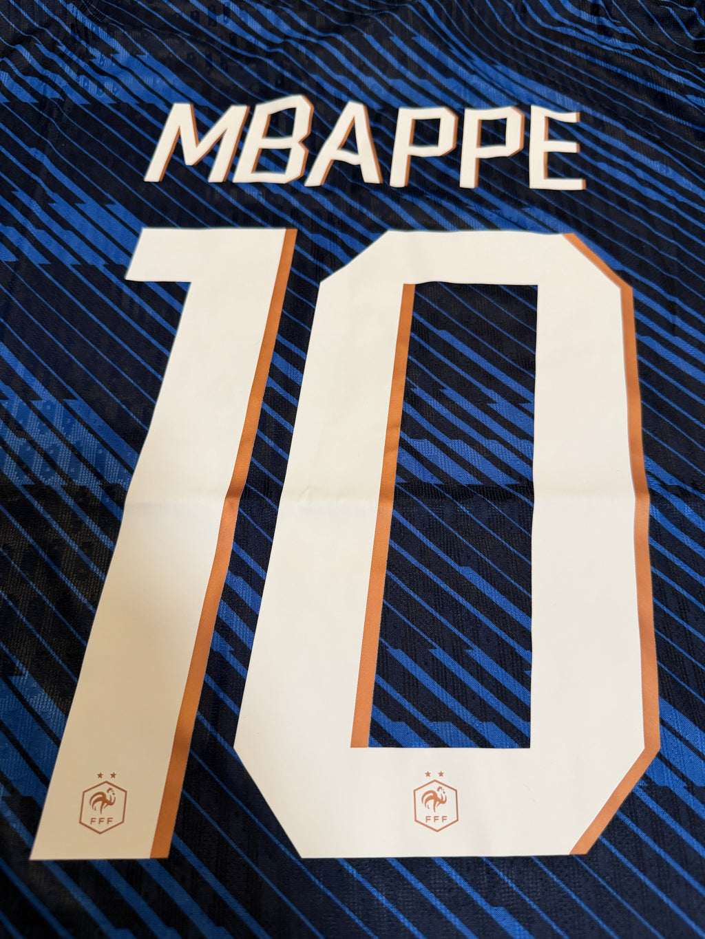 France's home football jersey for the 2026 World Cup（Comes with a team's popular star printing service）