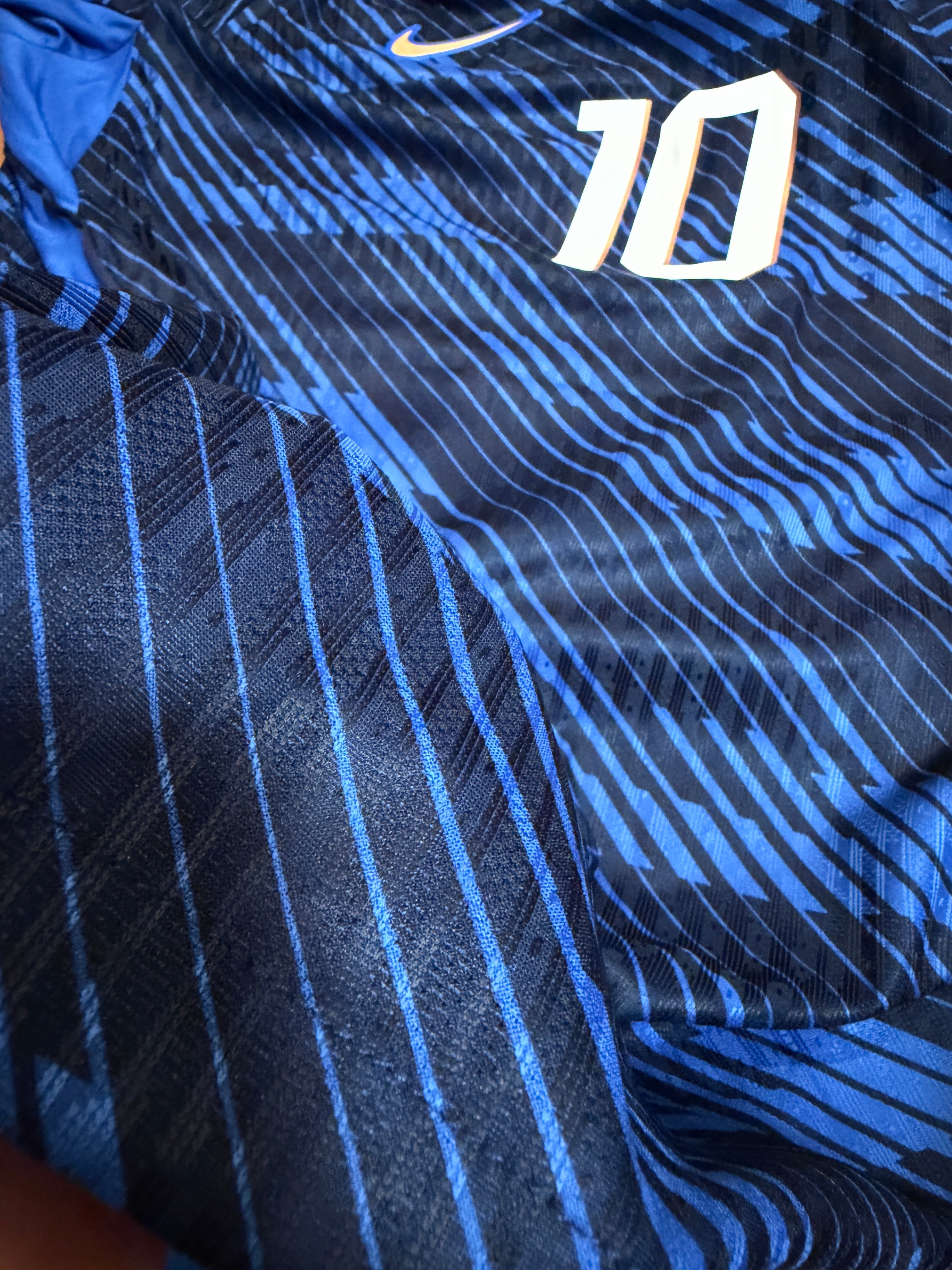 France's home football jersey for the 2026 World Cup（Comes with a team's popular star printing service）
