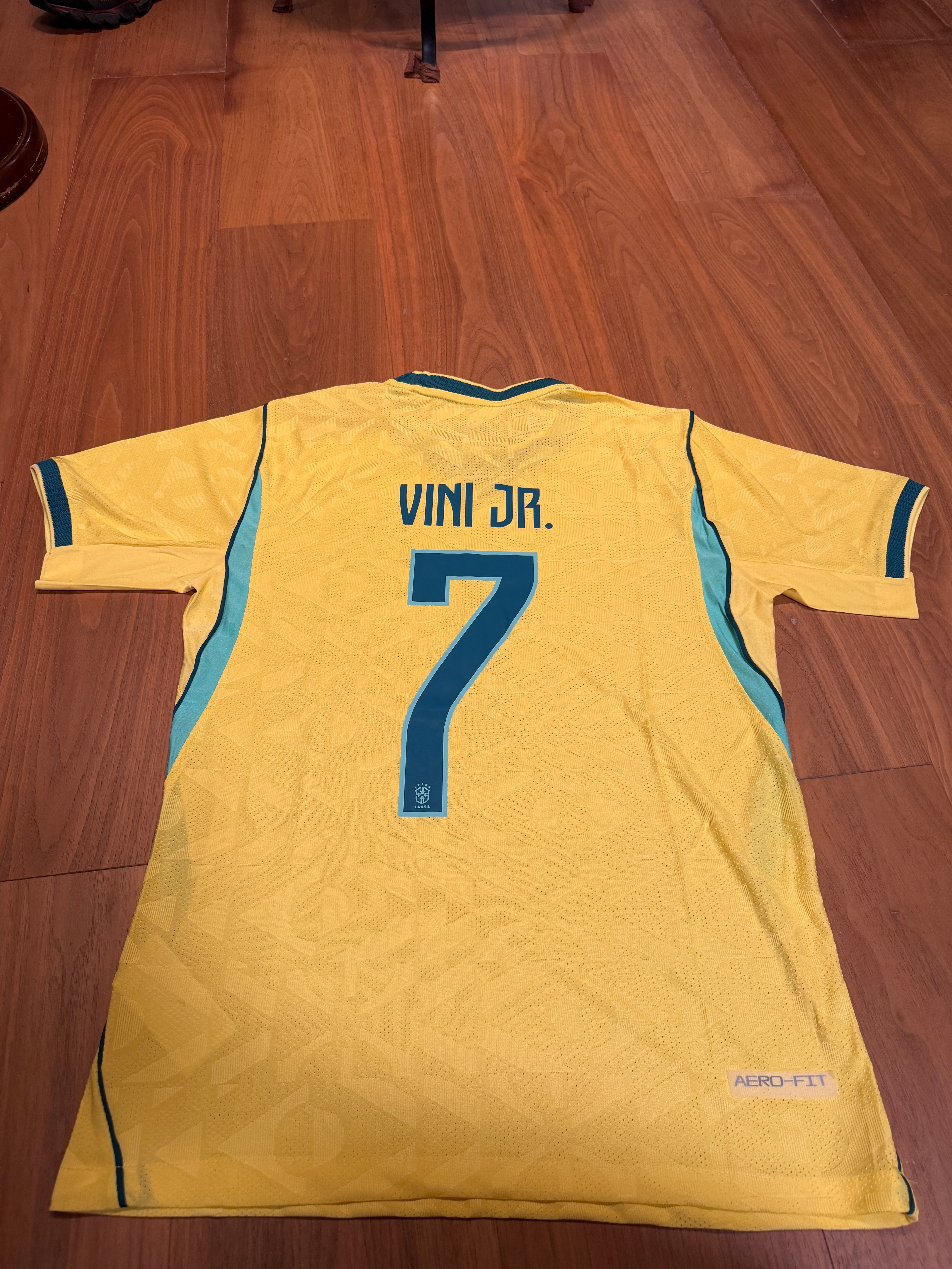 Brazil's home football jersey for the 2026 World Cup（Comes with a team's popular star printing service）